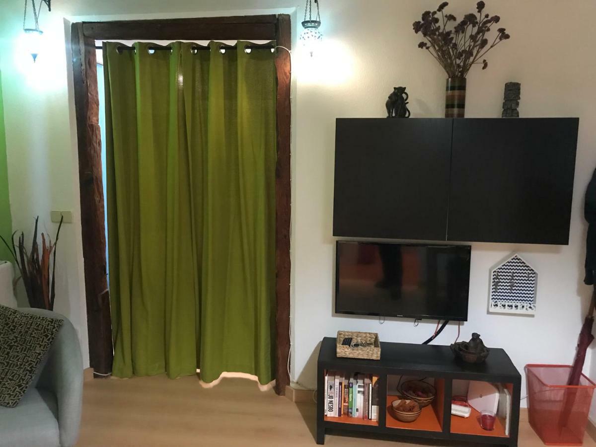 Apartamento En Corrala Madrid Eksteriør bilde