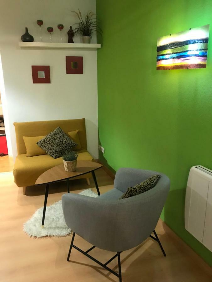 Apartamento En Corrala Madrid Eksteriør bilde