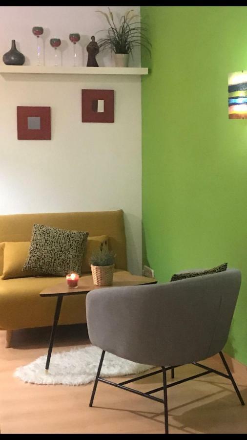 Apartamento En Corrala Madrid Eksteriør bilde