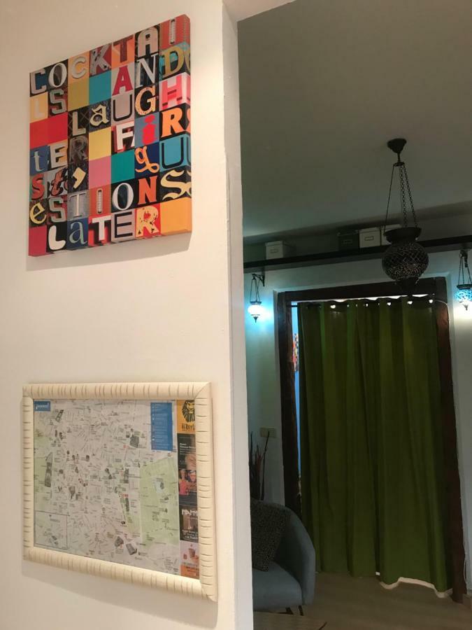 Apartamento En Corrala Madrid Eksteriør bilde
