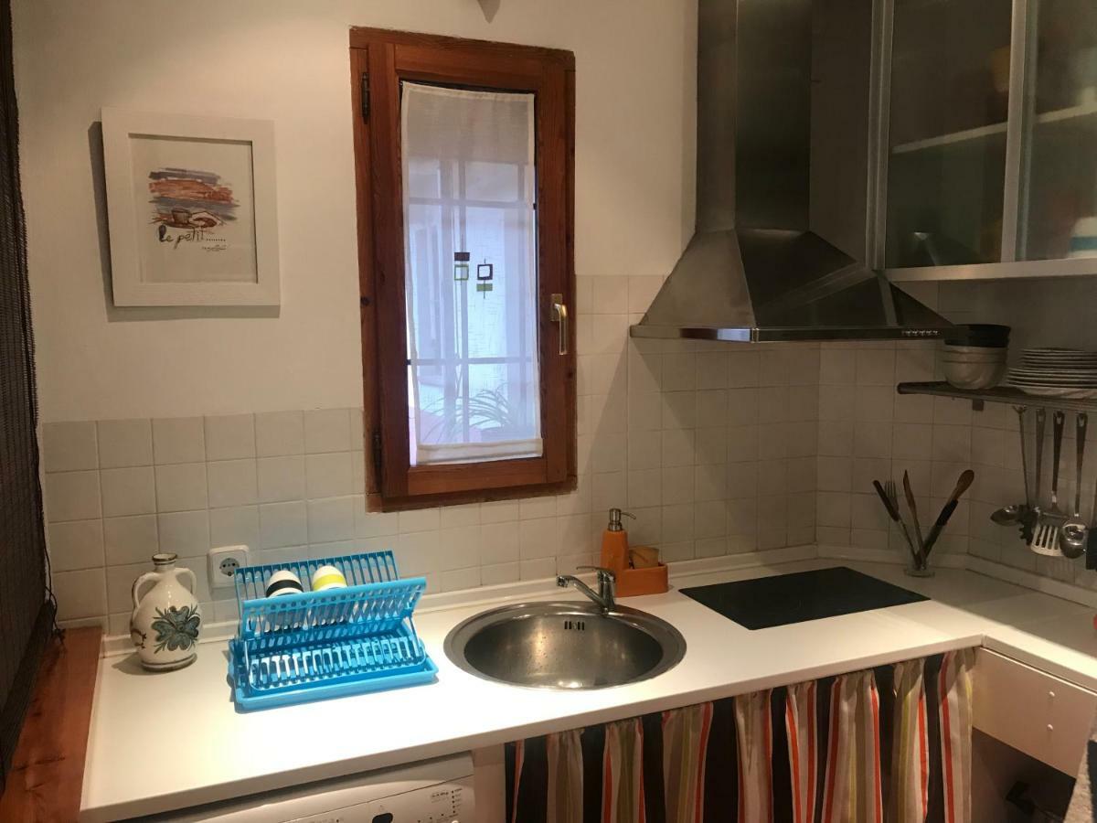 Apartamento En Corrala Madrid Eksteriør bilde