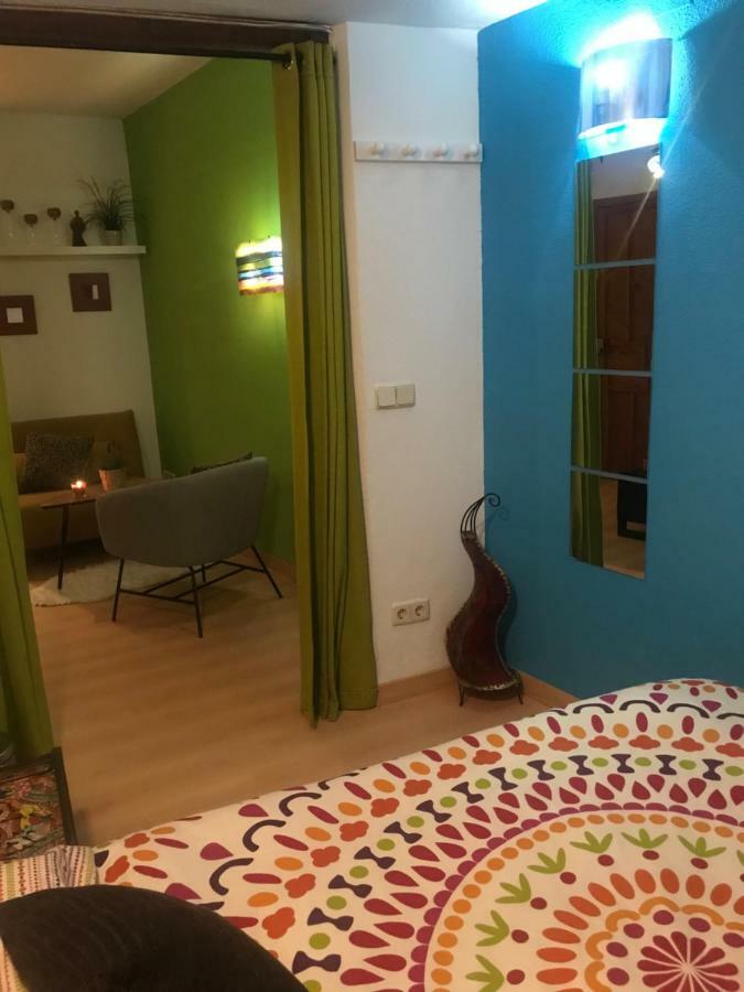 Apartamento En Corrala Madrid Eksteriør bilde